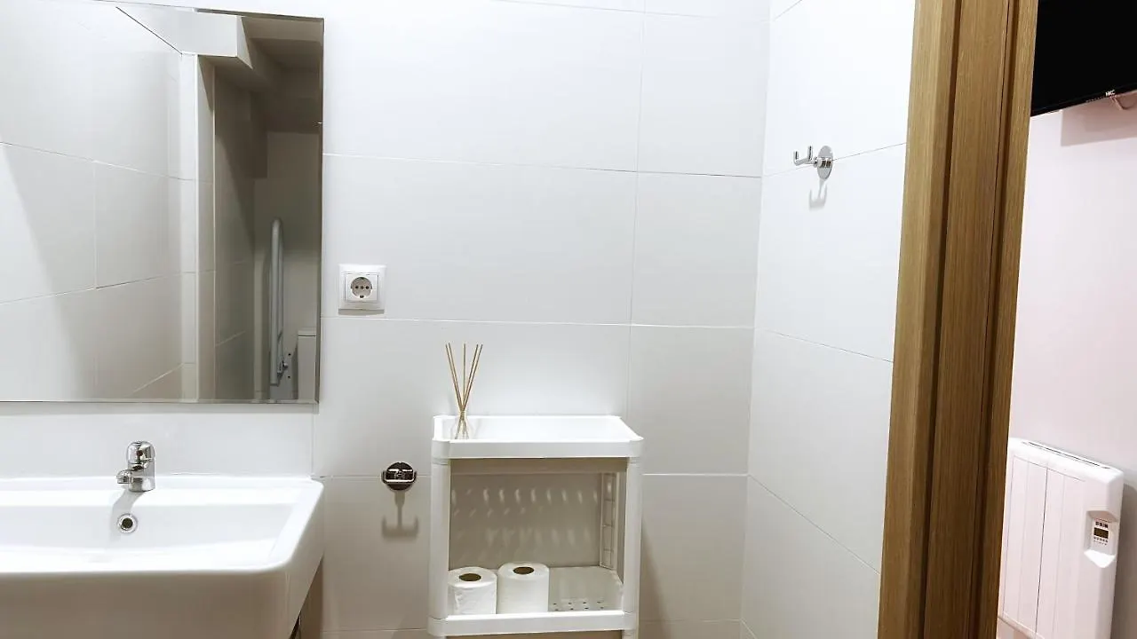 Hotel Iturriaga Ostatua Self Check In Bilbao Gasthof